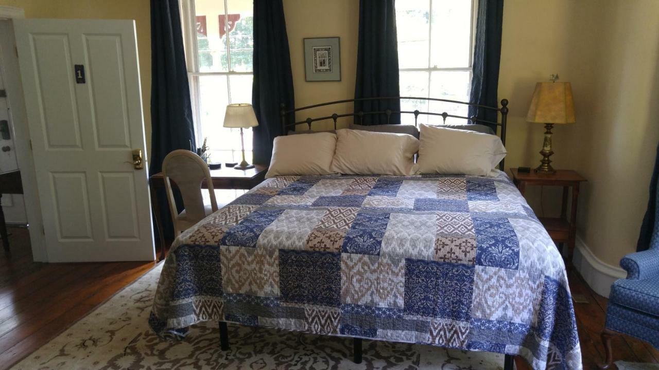 Sheffield 1802 House B&B 객실 사진